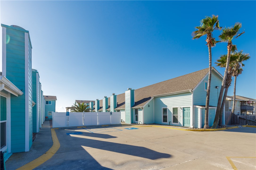 15201 Leeward Dr A1 Property Photo 5