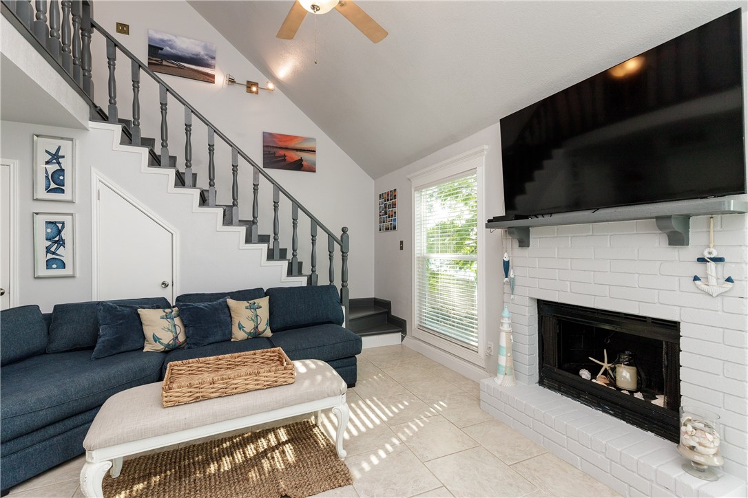 15201 Leeward Dr A1 Property Photo 7