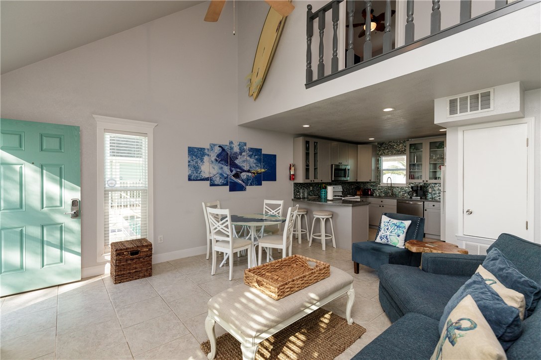 15201 Leeward Dr Property Photo 10