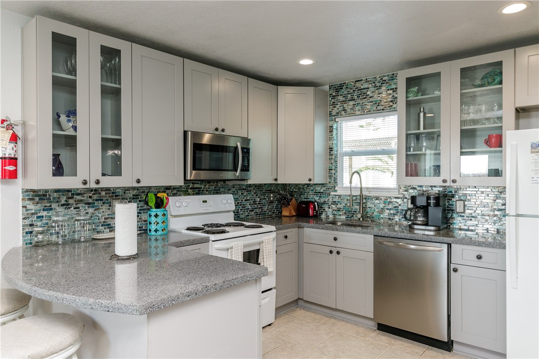 15201 Leeward Dr Property Photo 12