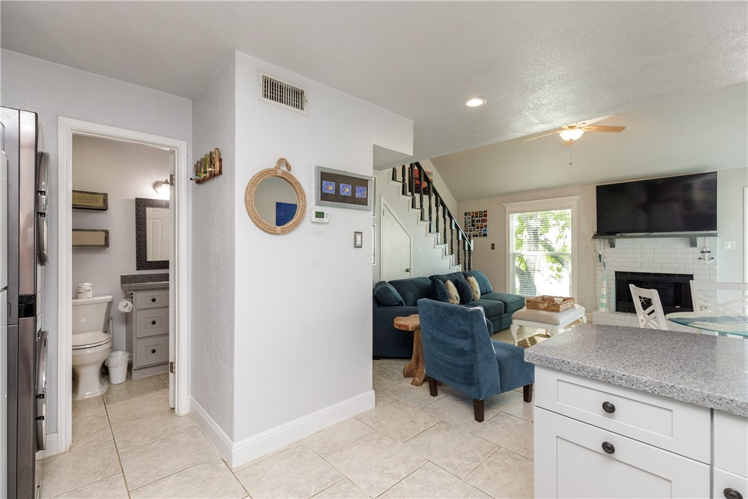 15201 Leeward Dr Property Photo 15