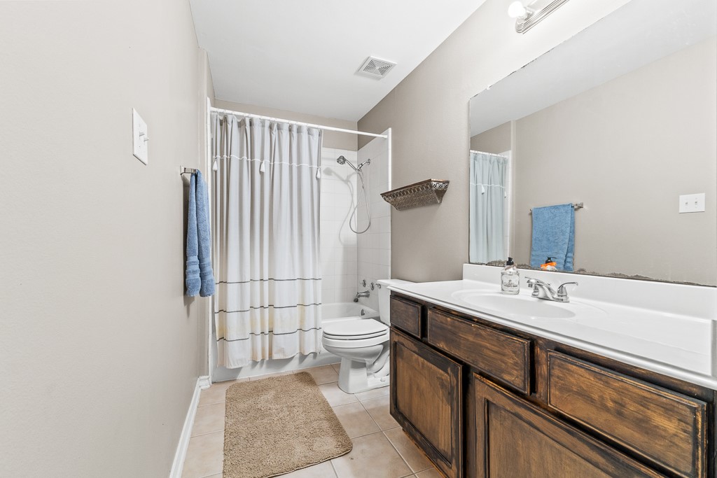2904 Alice Ln Property Photo 13