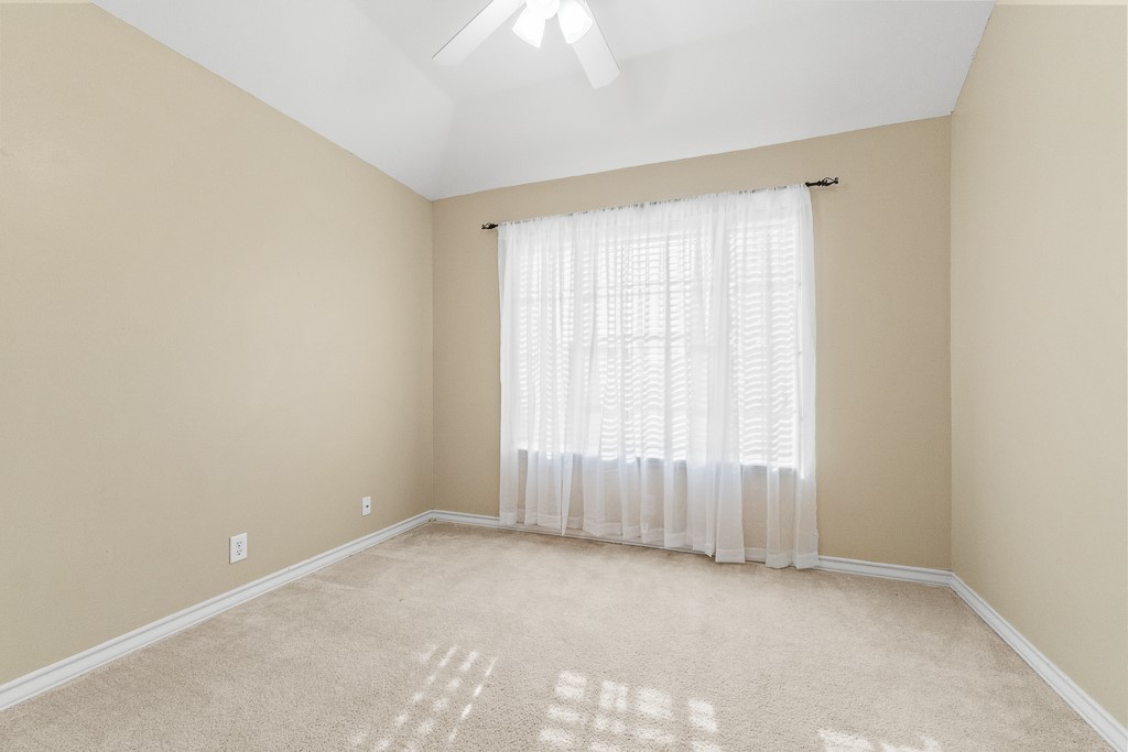 2904 Alice Ln Property Photo 14