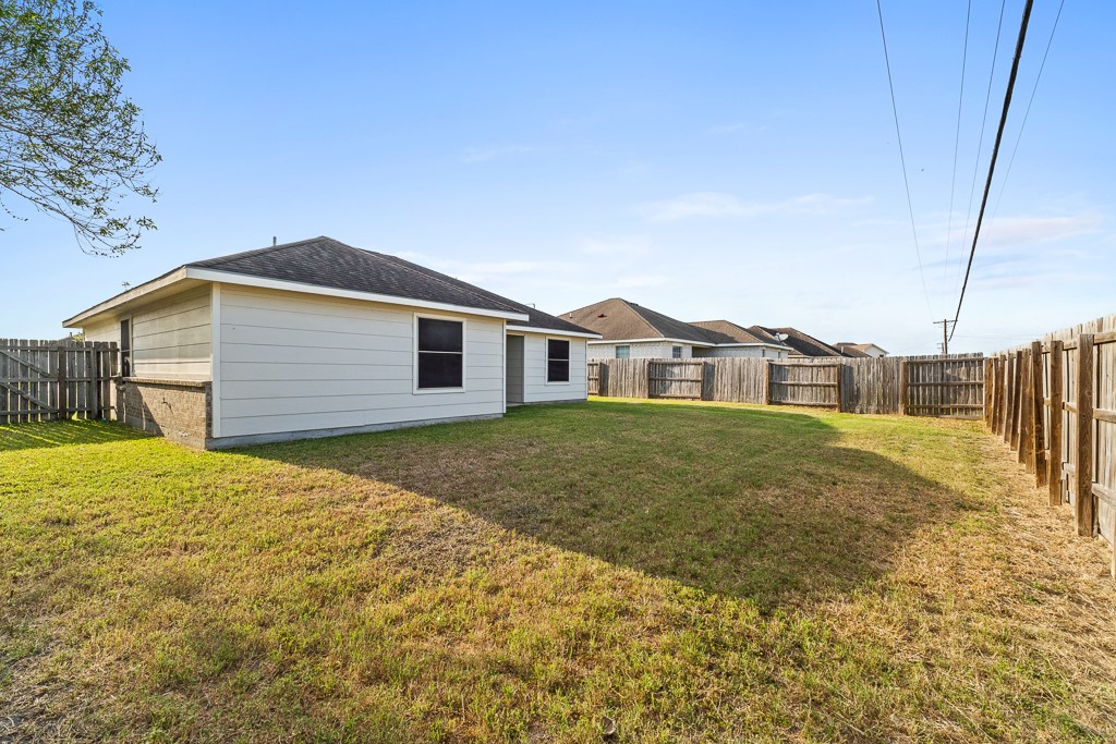 2904 Alice Ln Property Photo 17