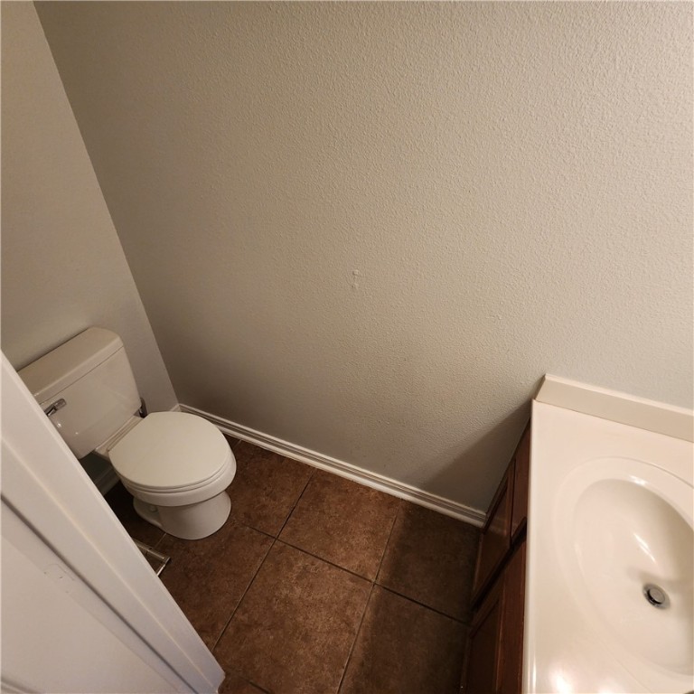 2206 Encino Dr Property Photo 5