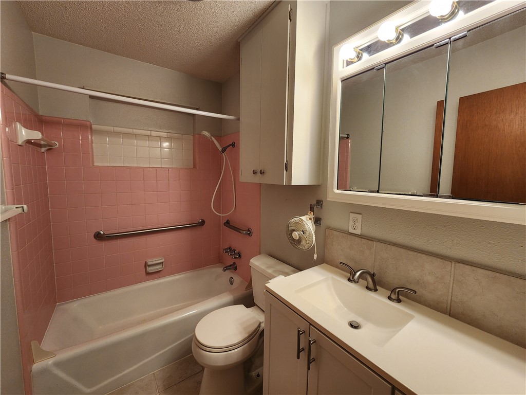 1662 Spicewood Dr Property Photo 27