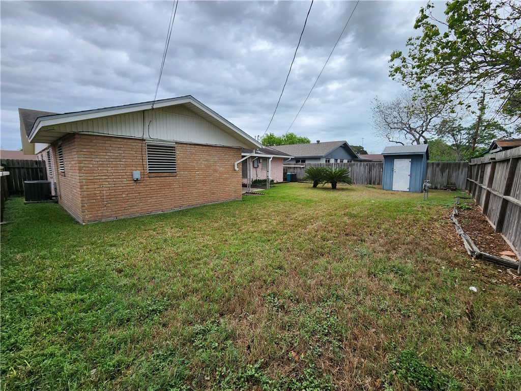 1662 Spicewood Dr Property Photo 37