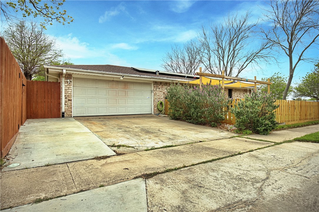 2116 Matagorda Dr Property Photo 7
