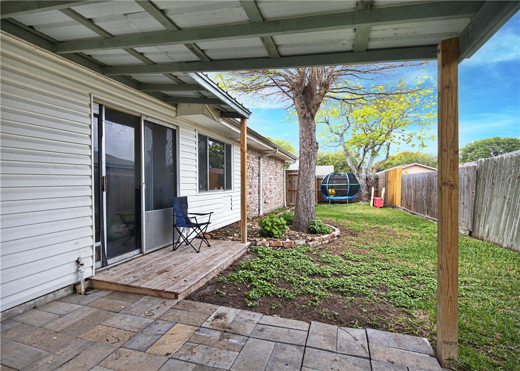 2116 Matagorda Dr Property Photo 9