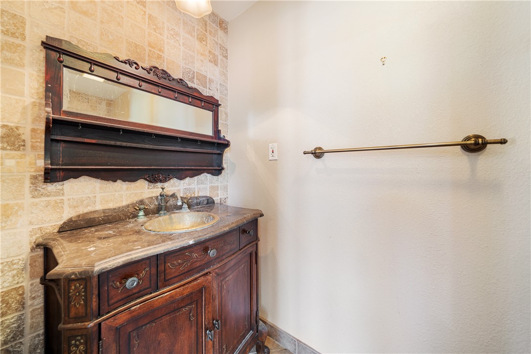 414 Kenedy Property Photo 16