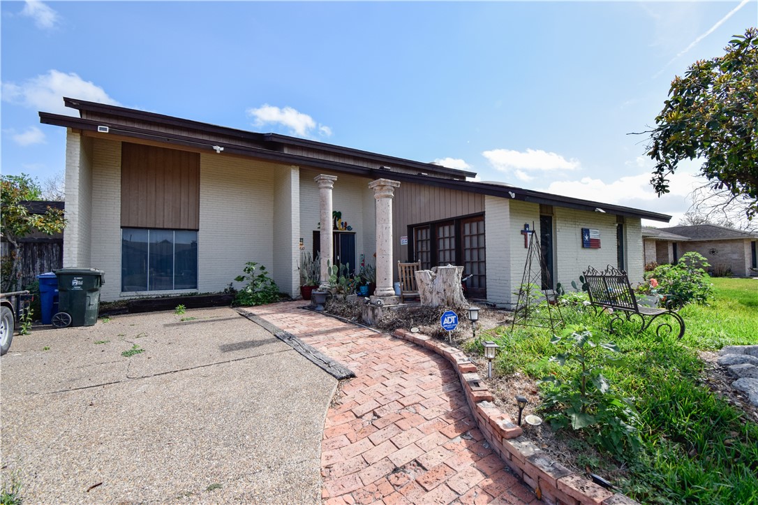 Dawson Real Estate Listings Main Image