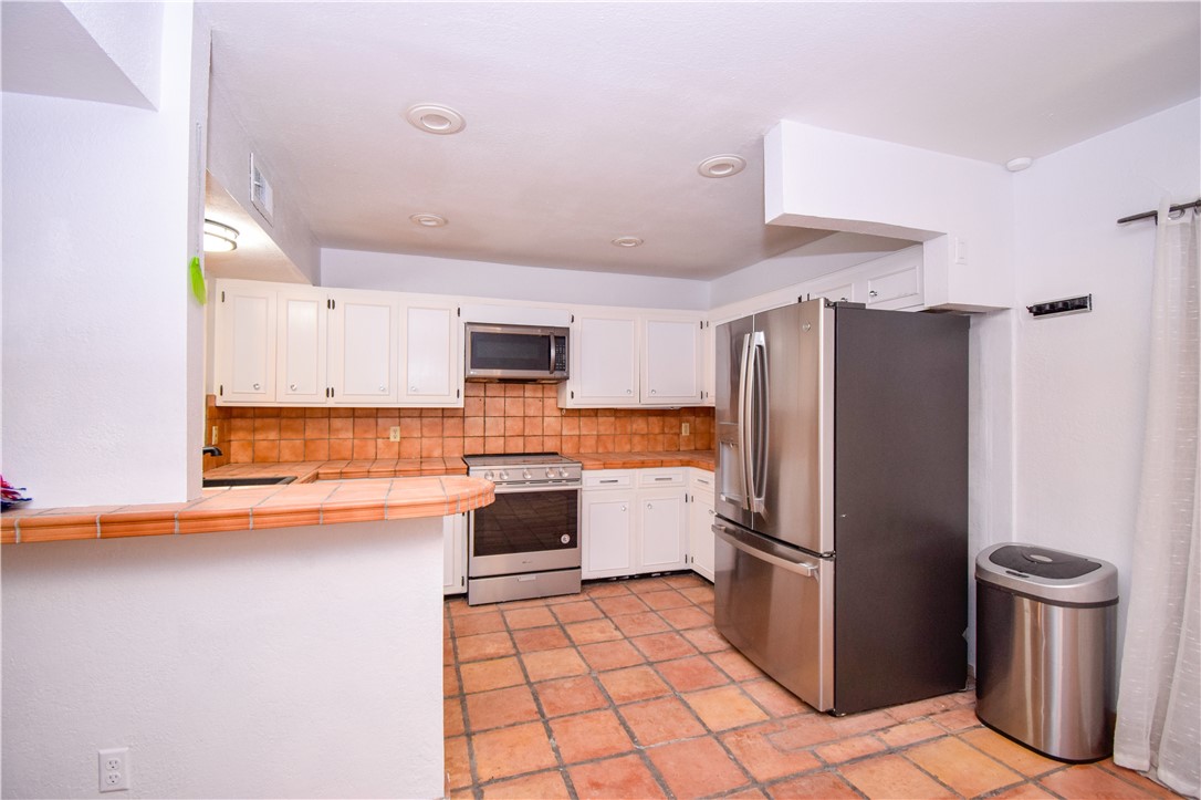 4410 Hebert Property Photo 5
