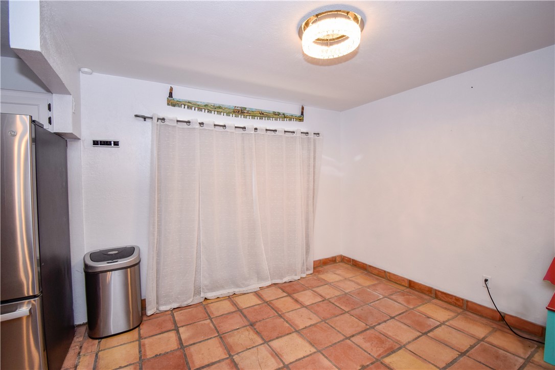 4410 Hebert Property Photo 8