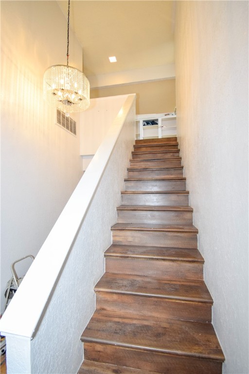 4410 Hebert Property Photo 9