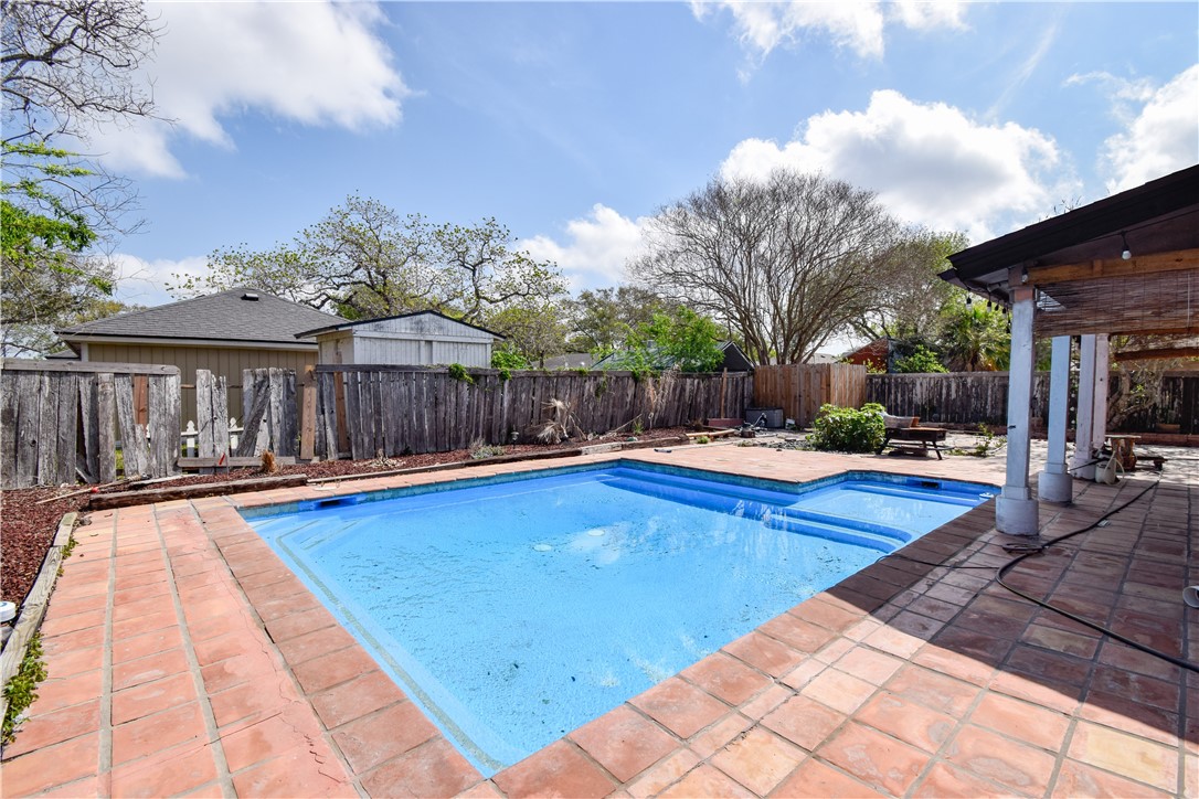 4410 Hebert Property Photo 20
