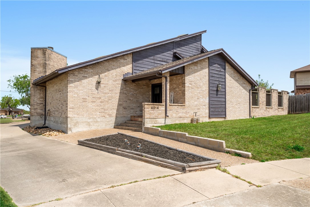 4214 Black Bayou St Property Photo 2