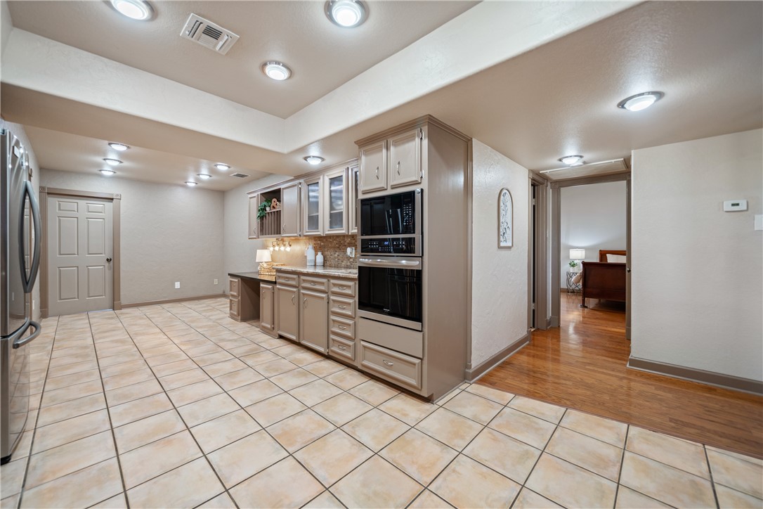 4214 Black Bayou St Property Photo 12