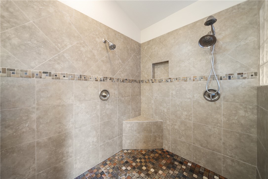4214 Black Bayou St Property Photo 20