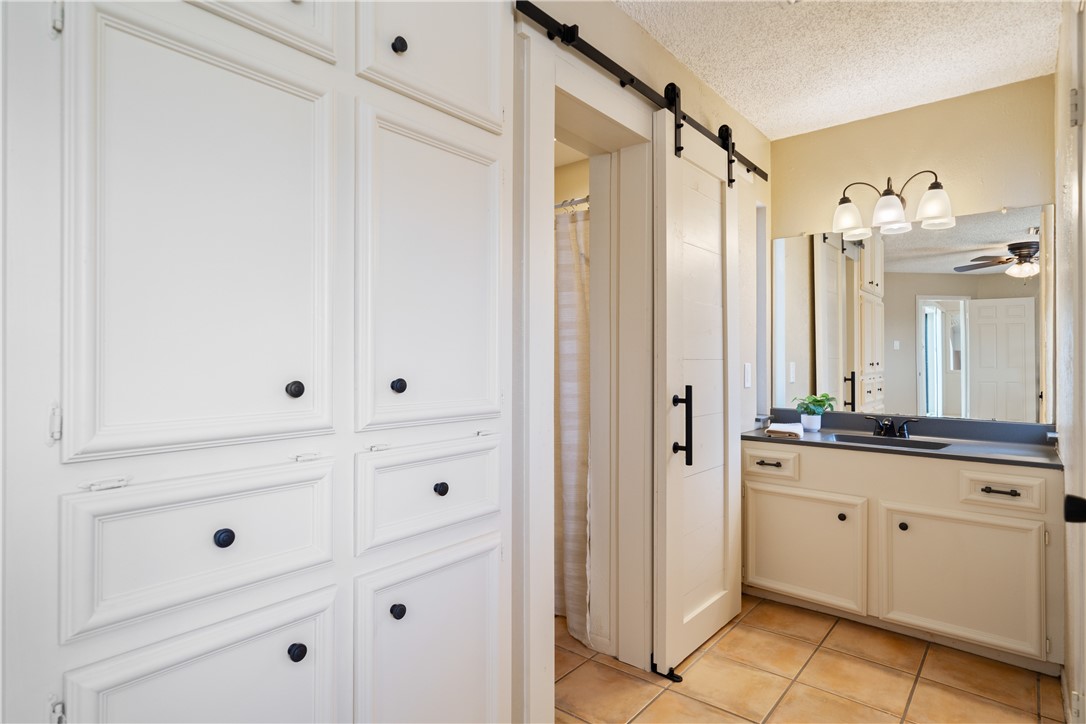 4214 Black Bayou St Property Photo 27