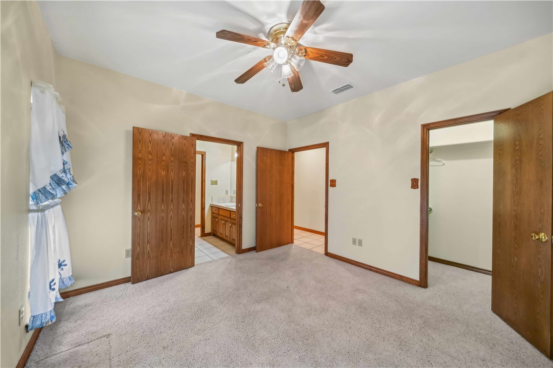 10188 E. Lakeshore Property Photo 6