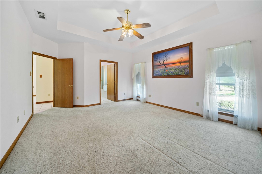 10188 E. Lakeshore Property Photo 12