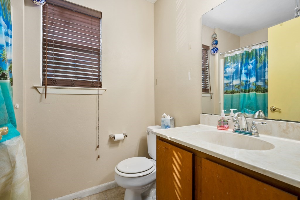 209 Forest Hills #120 Property Photo 18