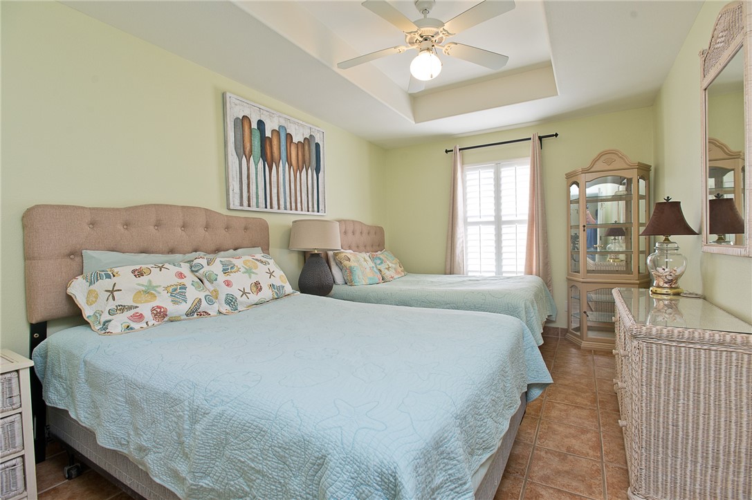 15110 Leeward Dr 203 Property Photo 22