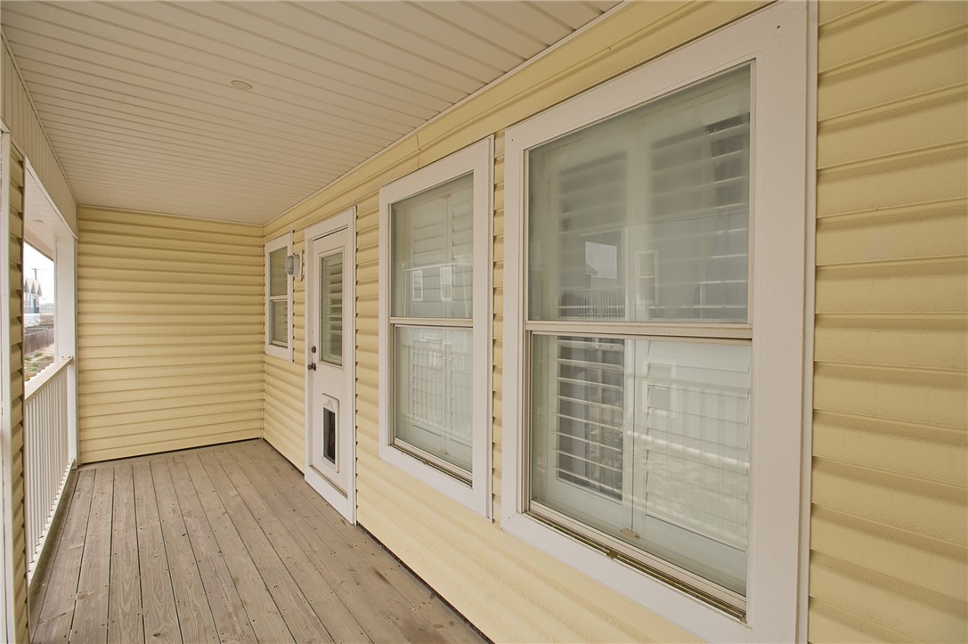 15110 Leeward Dr 203 Property Photo 28
