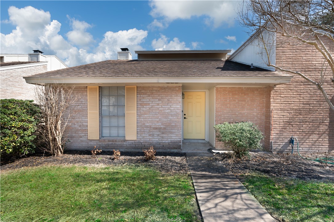 4034 Ogrady Dr 3 Property Photo