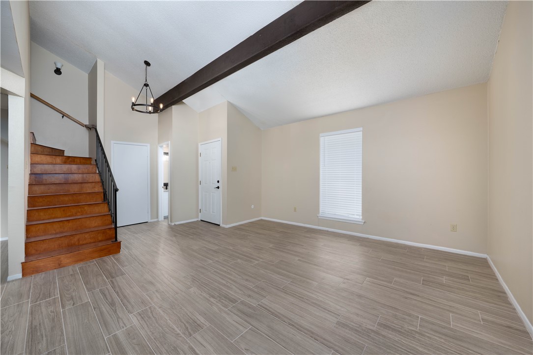4034 Ogrady Dr 3 Property Photo 5