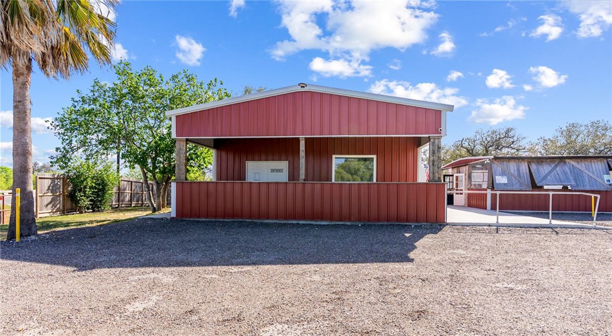 1200 Us-59 Property Photo 3