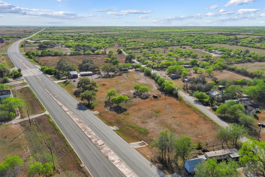 1200 Us-59 Property Photo 39