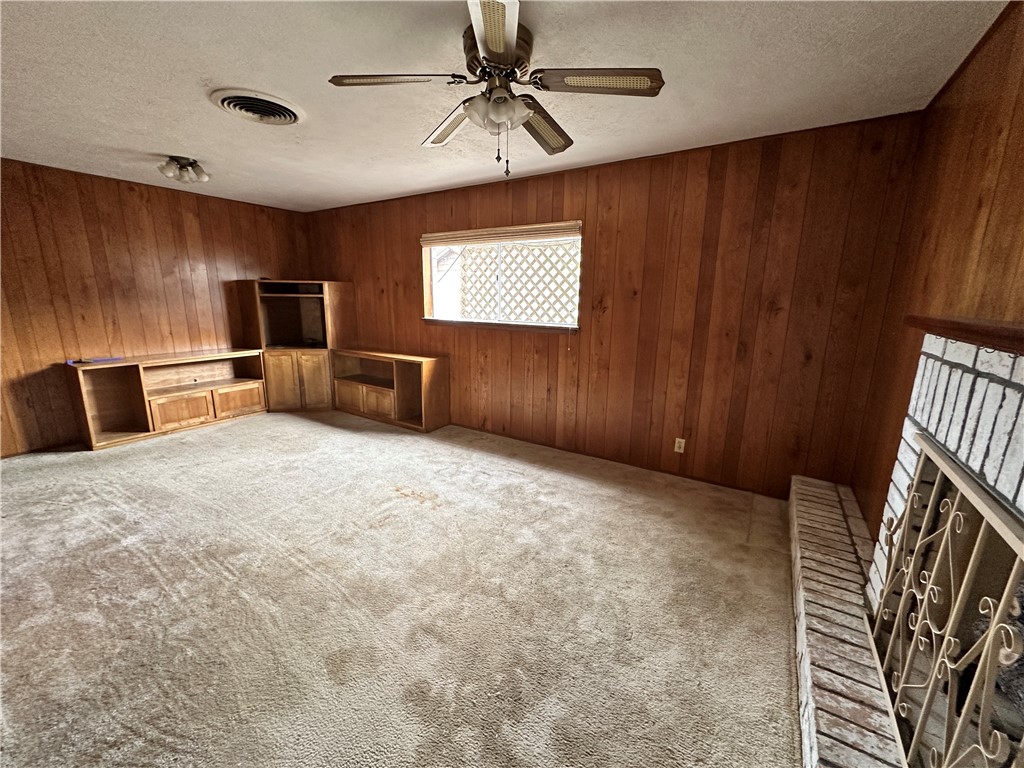 1314 E Cherrystone Dr Property Photo 5
