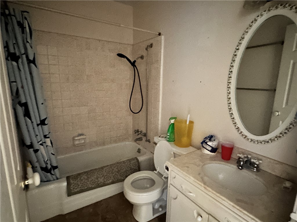 1314 E Cherrystone Dr Property Photo 13