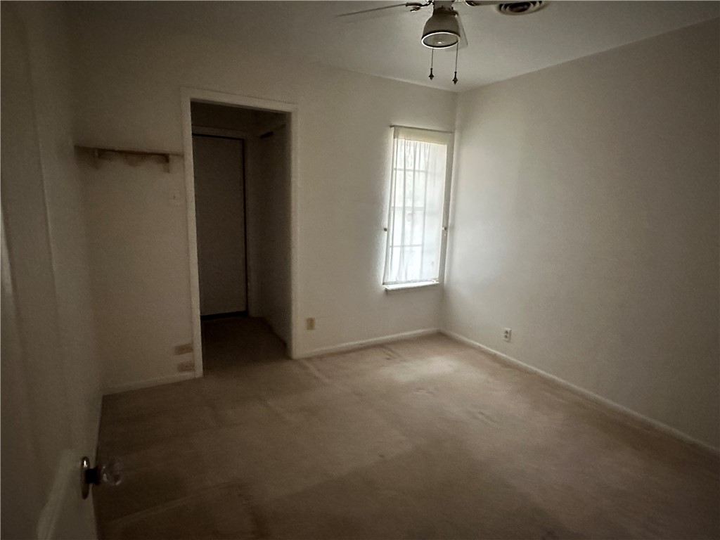 1314 E Cherrystone Dr Property Photo 14