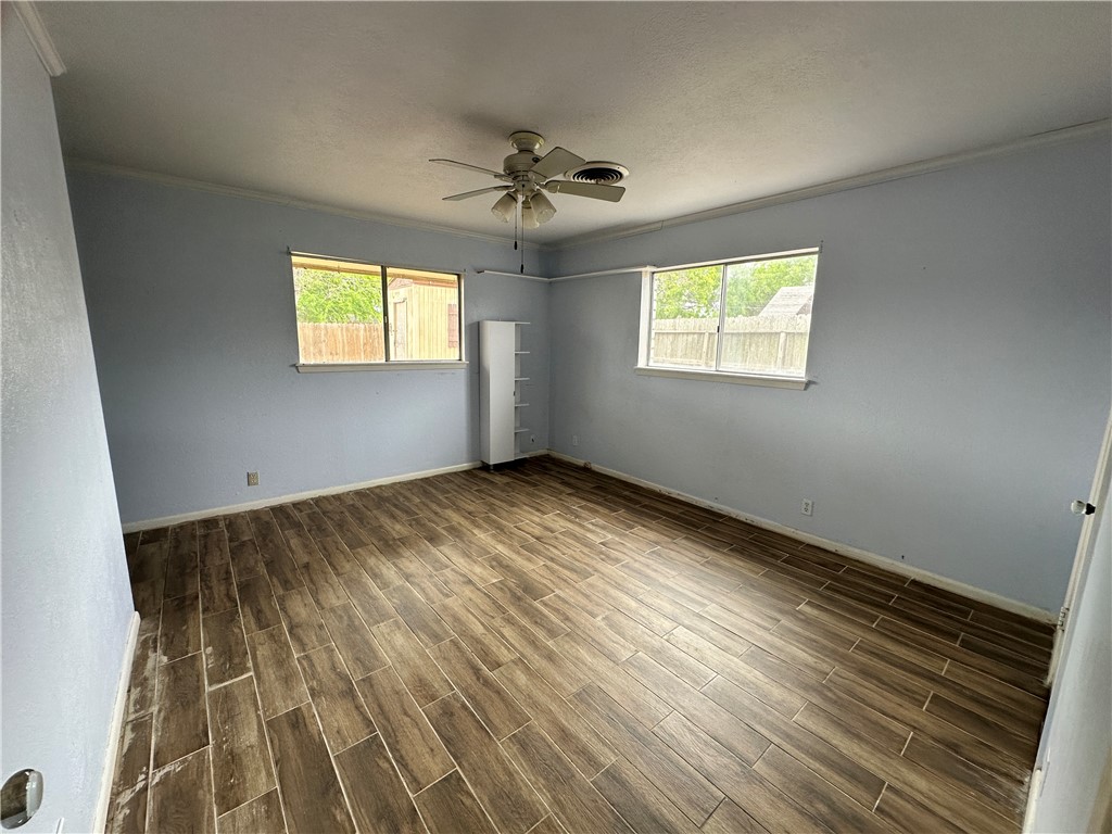 1314 E Cherrystone Dr Property Photo 16