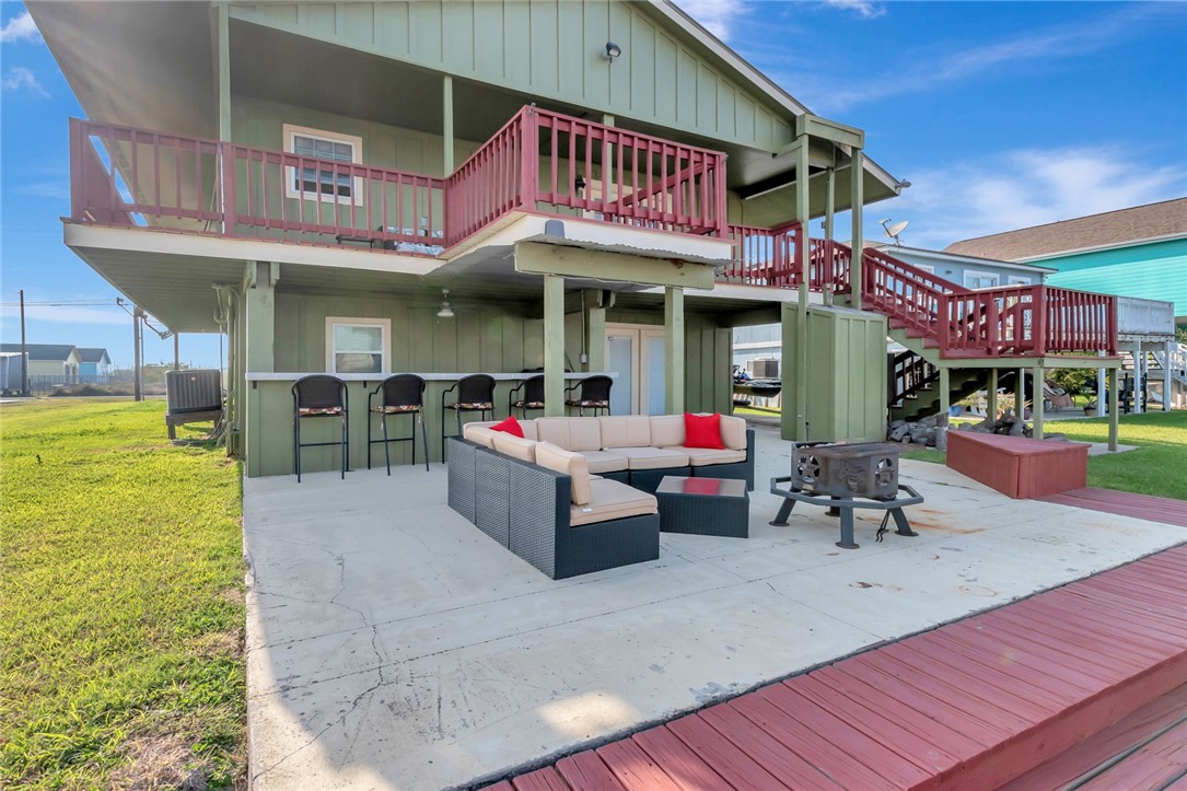 105 Copano Cove Property Photo 26
