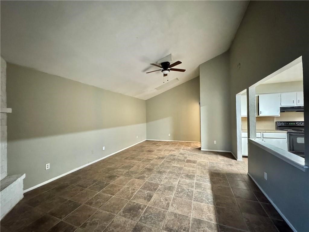 6624 Hardwick Dr A Property Photo 5