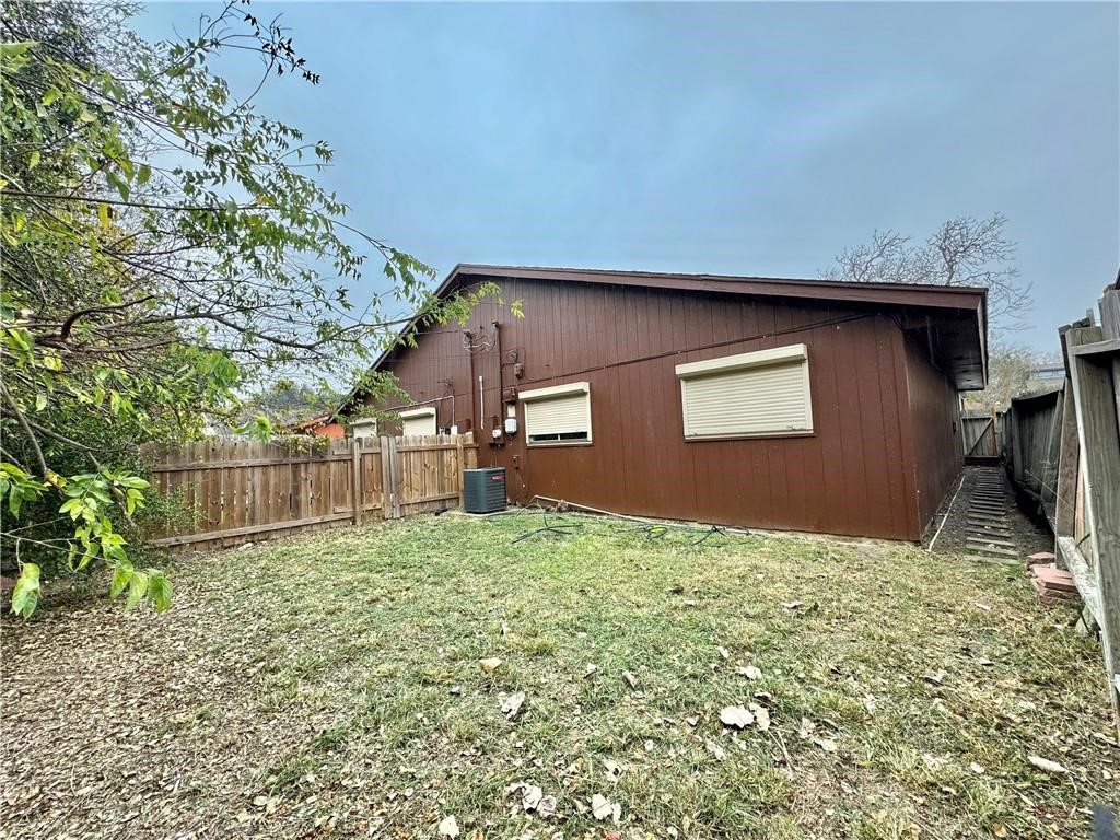 6624 Hardwick Dr A Property Photo 19