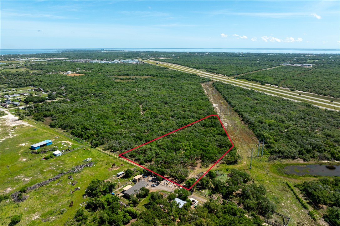 294 Tedford Property Photo 4