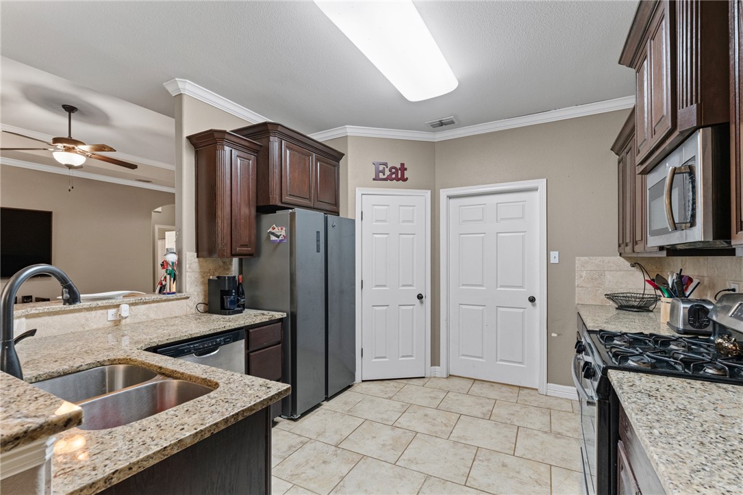 4518 Big Cyprus Property Photo 9