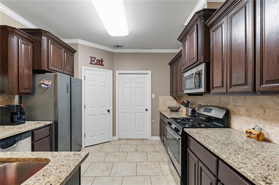 4518 Big Cyprus Property Photo 10
