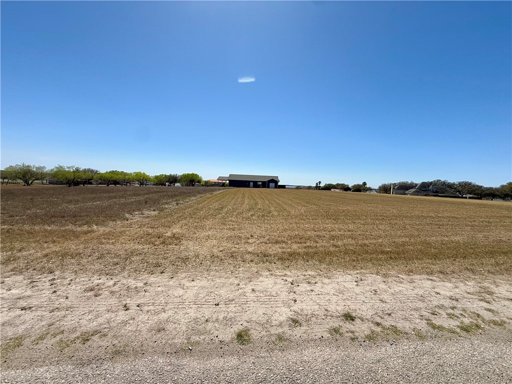 24455 La Ponderosa Dr. Property Photo 2