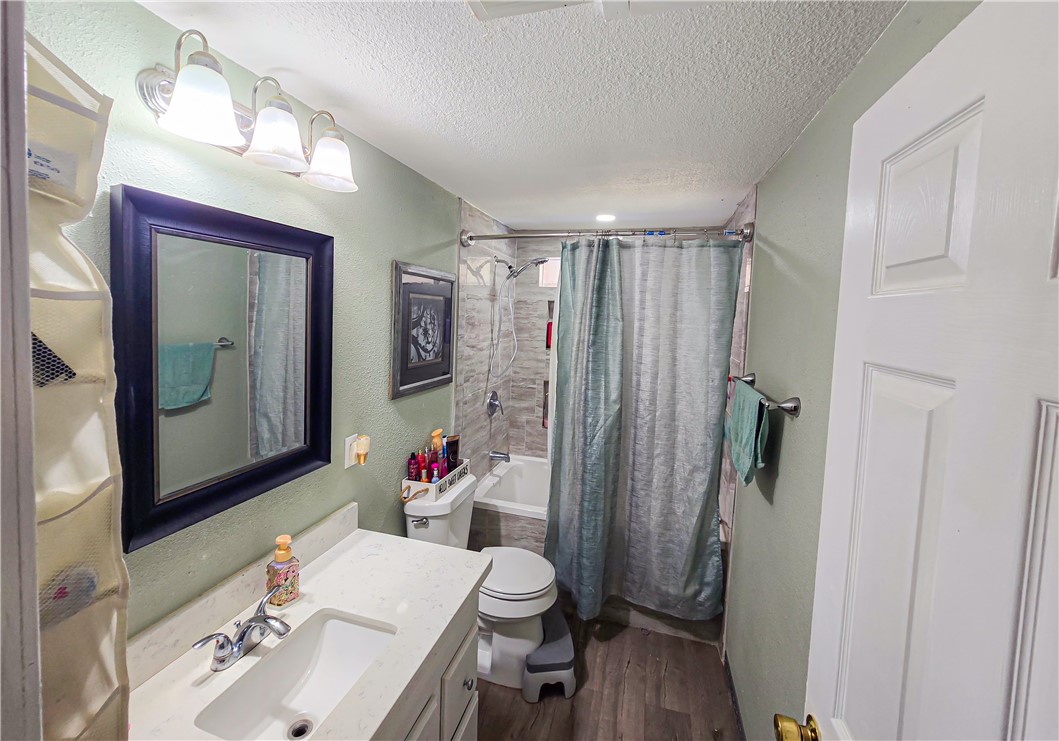 1025 Northcliff Dr Property Photo 10