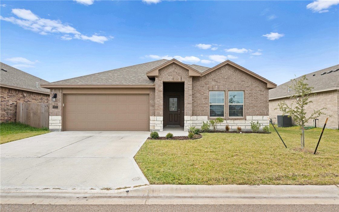 2777 Eltonne Gardens Dr Property Photo