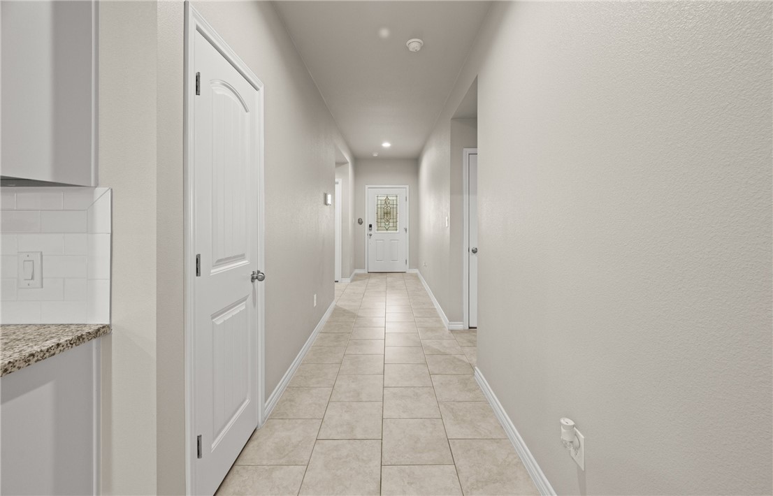 2777 Eltonne Gardens Dr Property Photo 2