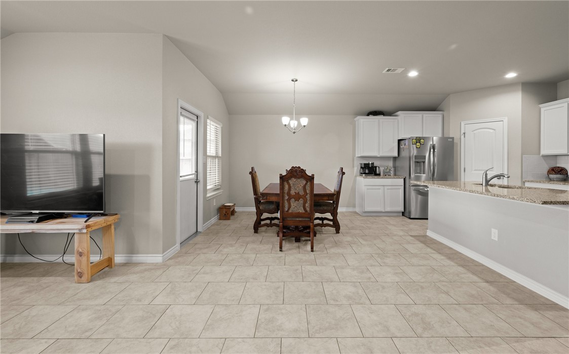 2777 Eltonne Gardens Dr Property Photo 12
