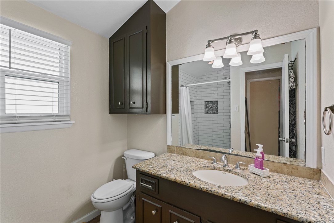 5325 Crestwick Dr Property Photo 19
