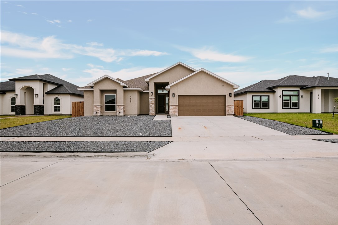 1409 Sansa St Property Photo 1