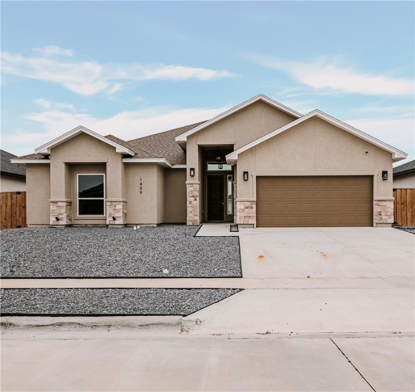 1409 Sansa St Property Photo 1